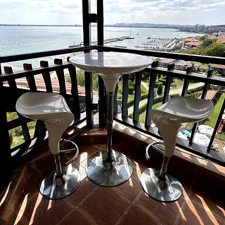 Luxury 3-br & Sky Terrace Appartement *